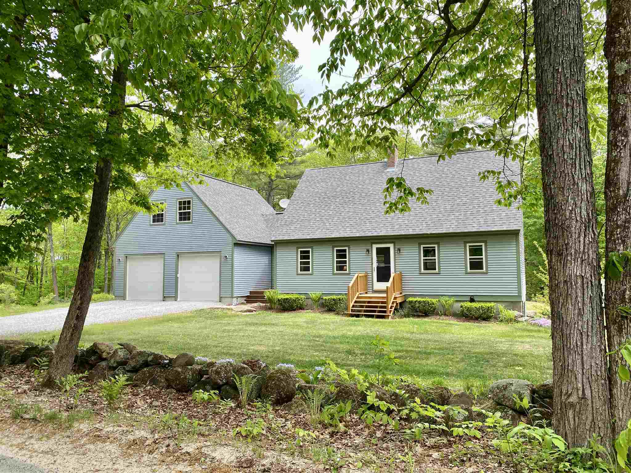 Property Photo:  212 East Washington Road  NH 03221-0000 