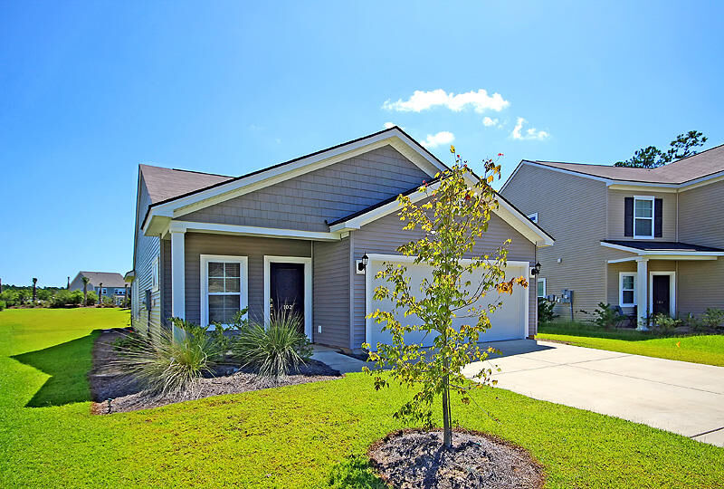 Property Photo:  102 Chaste Tree Cir  SC 29445 