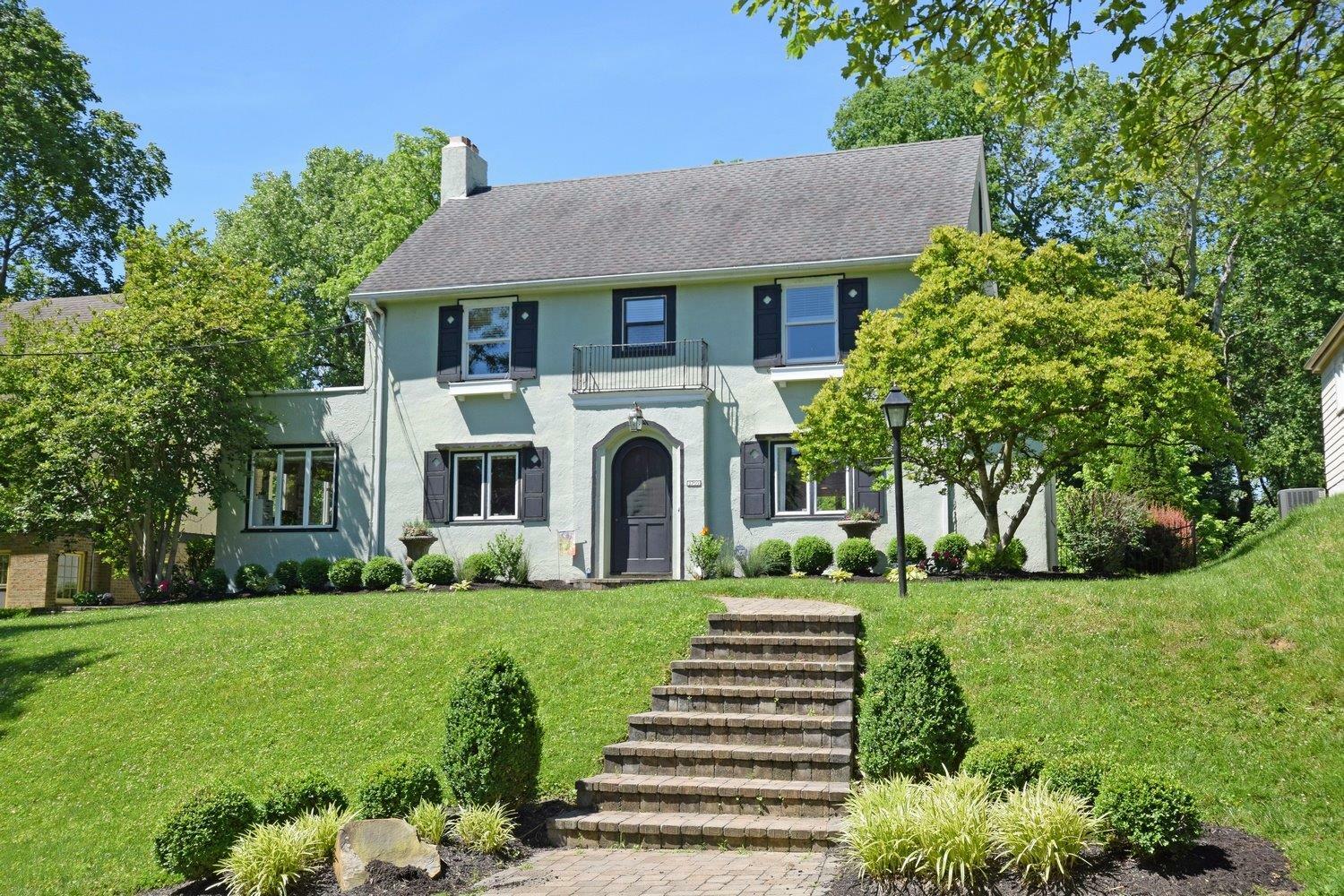 Property Photo: 3709 Broadview Drive OH 45208