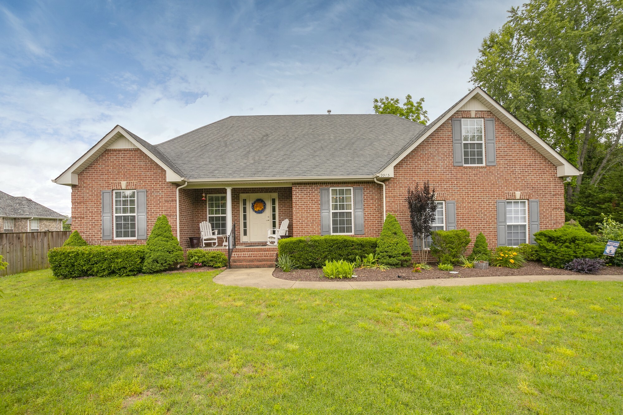Property Photo: 9975 Florence Rd TN 37167