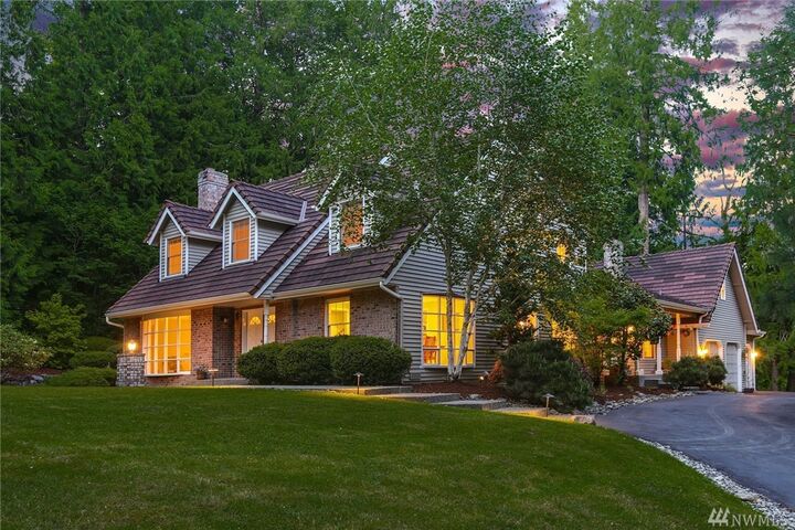 20702 SE 132nd Street  Issaquah WA 98027 photo