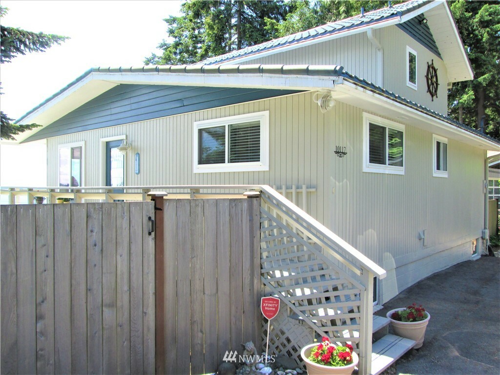 Property Photo:  10117 124th Ave NW  WA 98329 