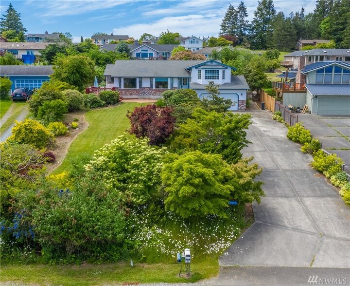 Property Photo: 4521 Hilltop Drive WA 98236