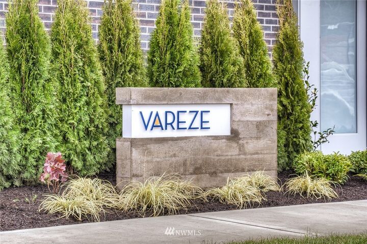 Property Photo:  11407 117th Lane NE 2  WA 98034 