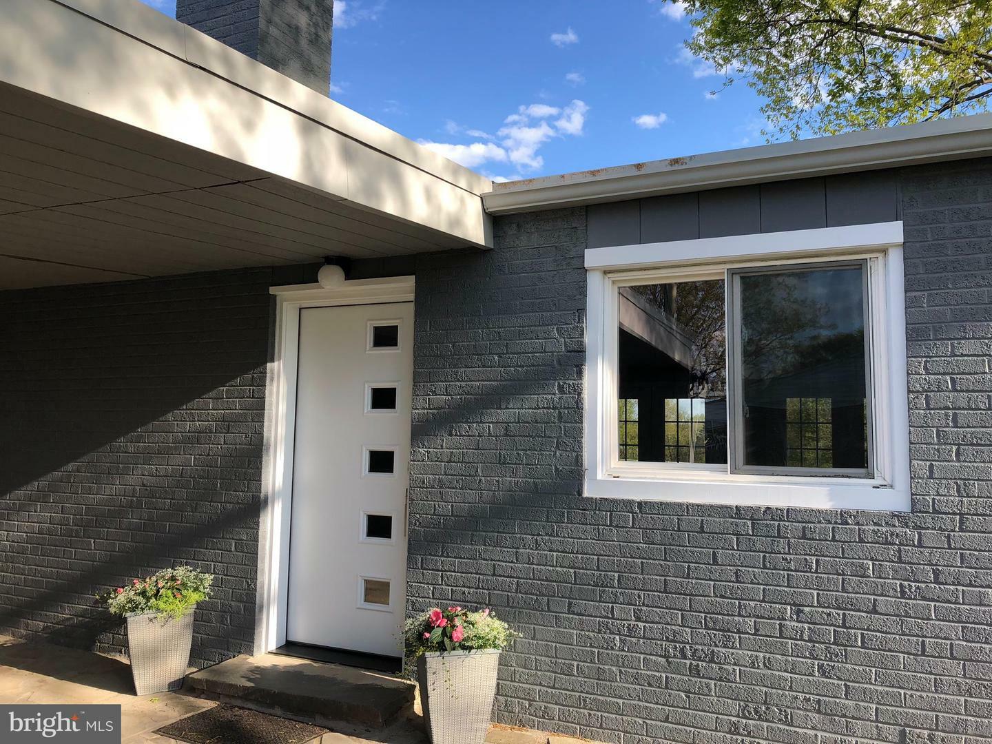 Property Photo: 354 Pinkerton Road PA 17552