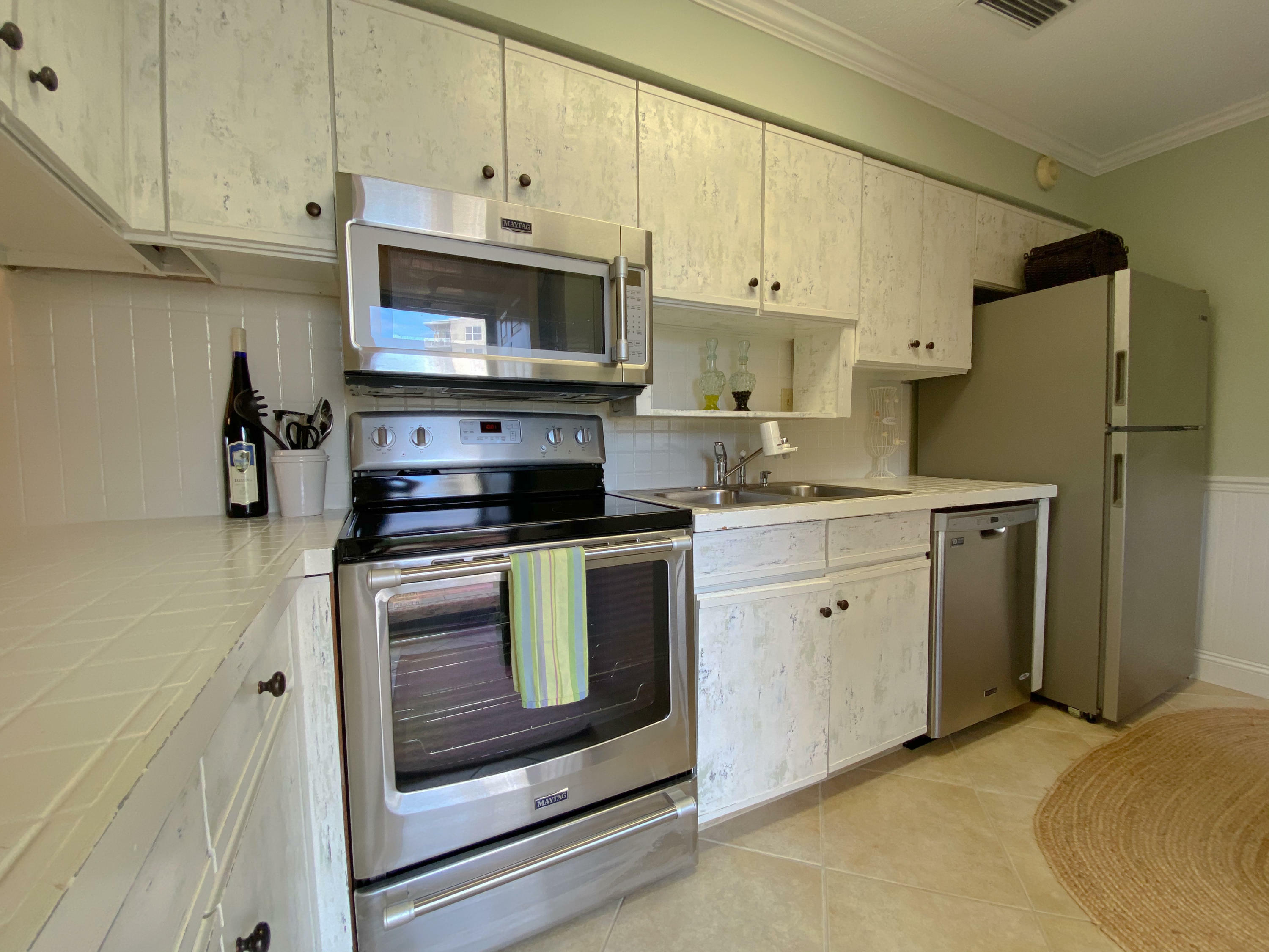 Property Photo:  228 Amberjack Drive Unit 14  FL 32548 