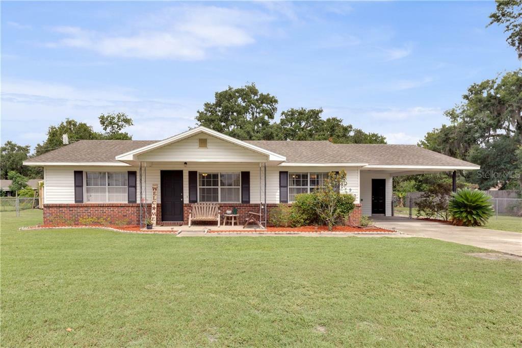 Property Photo:  5090 Starling Drive  FL 33860 