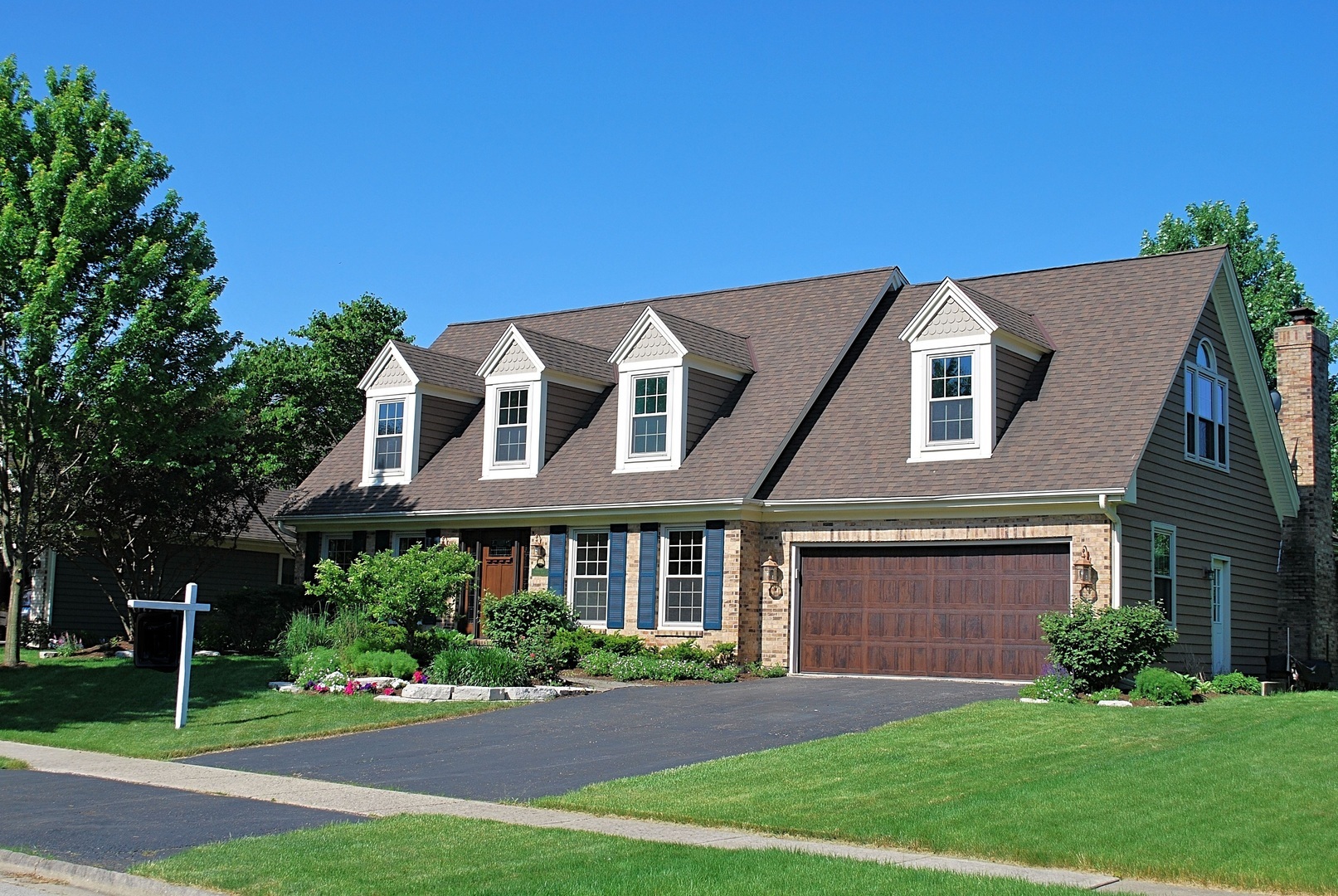 Property Photo: 1N052 Timothy Lane IL 60188