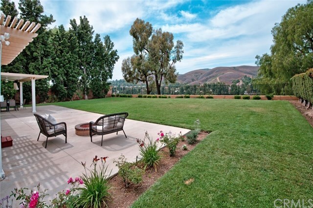 Property Photo:  21125 Ridge Park Drive  CA 92886 