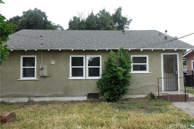 Property Photo: 771 W 19th Street CA 92405
