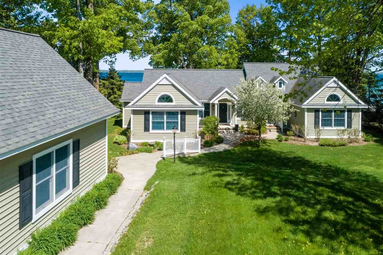 Property Photo: 6548 N Silver Beach MI 49721
