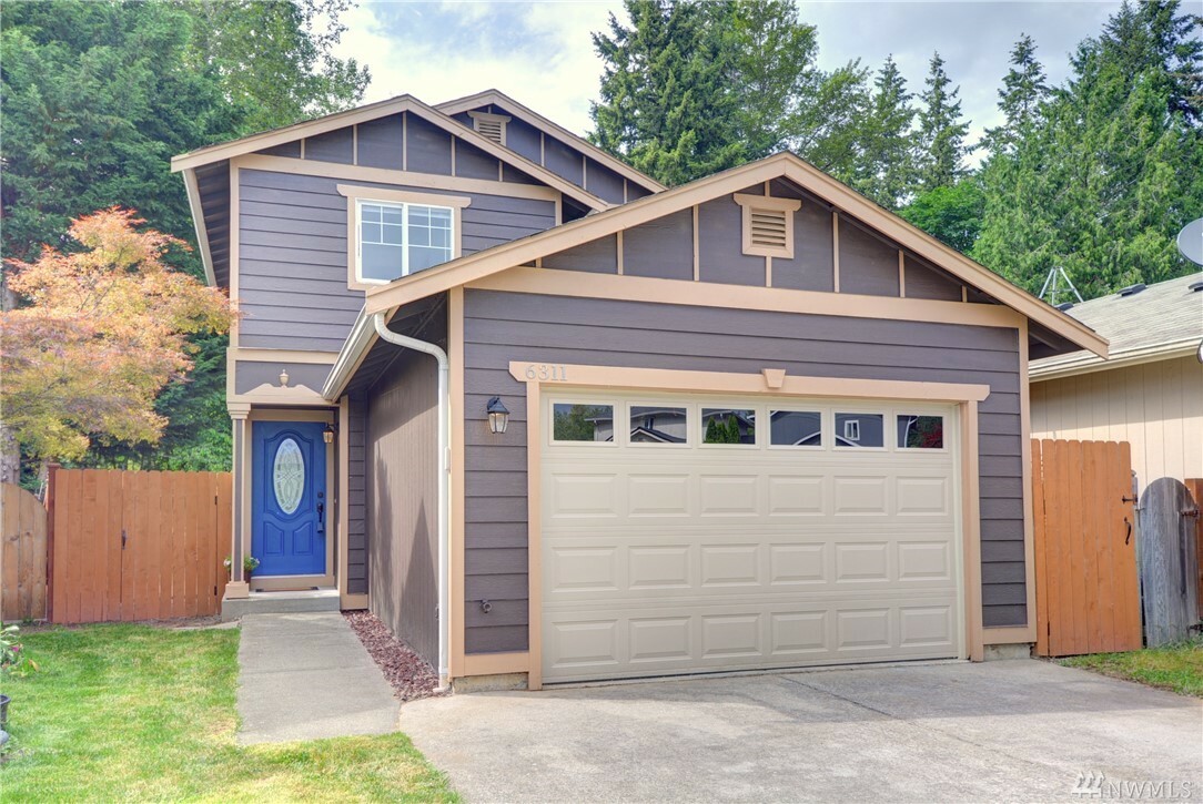 Property Photo:  6311 80th St NE  WA 98270 