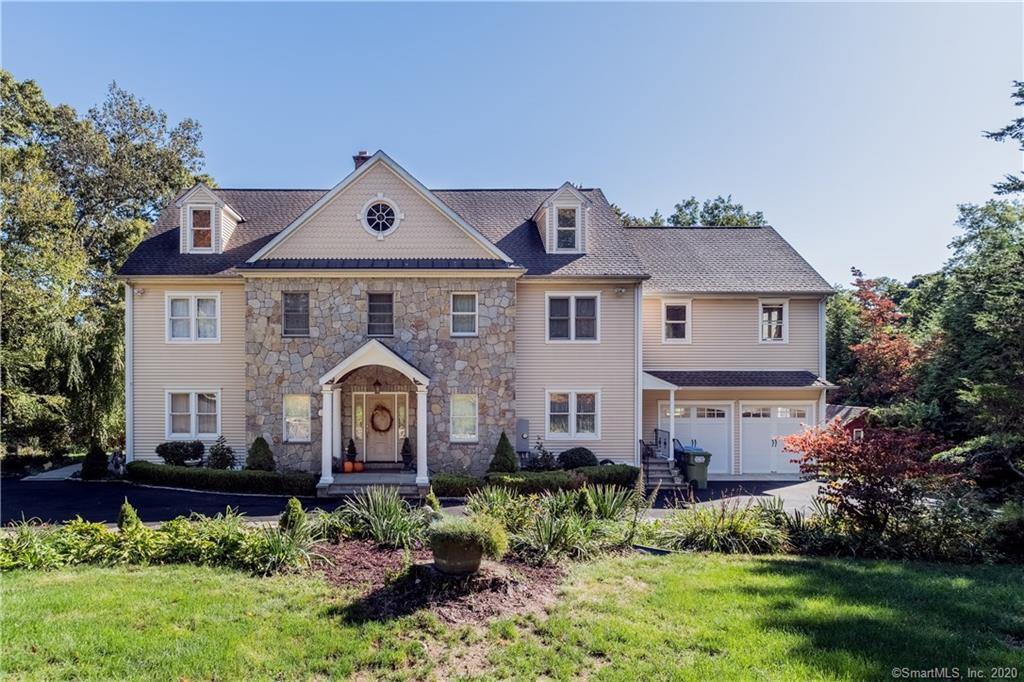 Property Photo:  224 Porters Hill Road  CT 06468 