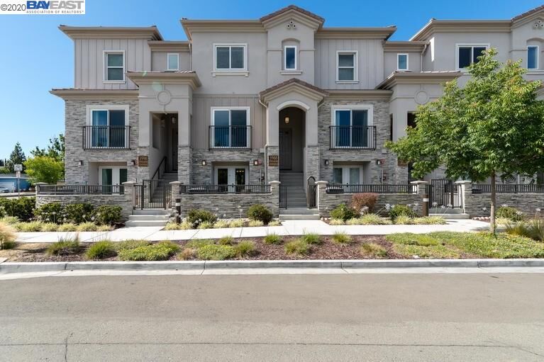 Property Photo: 3988 Fossano Cmn CA 94538