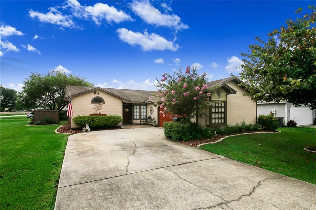Property Photo: 3346 Fox Ridge Drive FL 33884