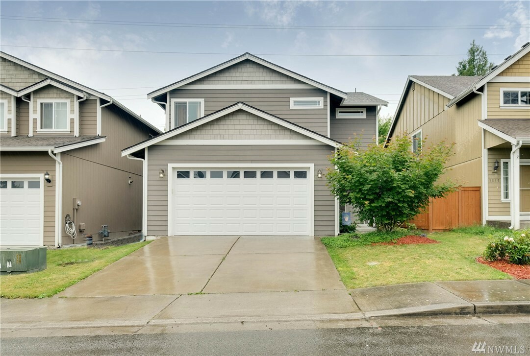 Property Photo:  3831 Earendel Ave  WA 98310 