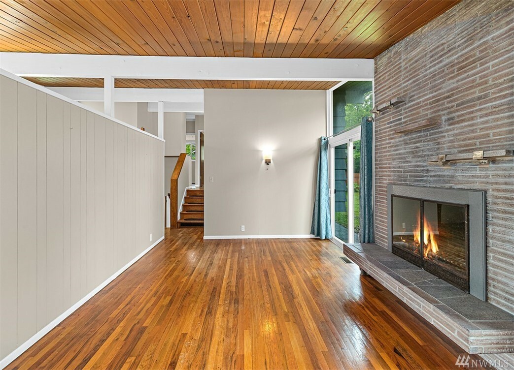 Property Photo: 861 119th St S WA 98444