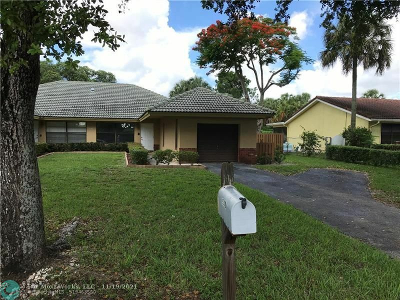 Property Photo:  1530 NW 93rd Ter B  FL 33071 