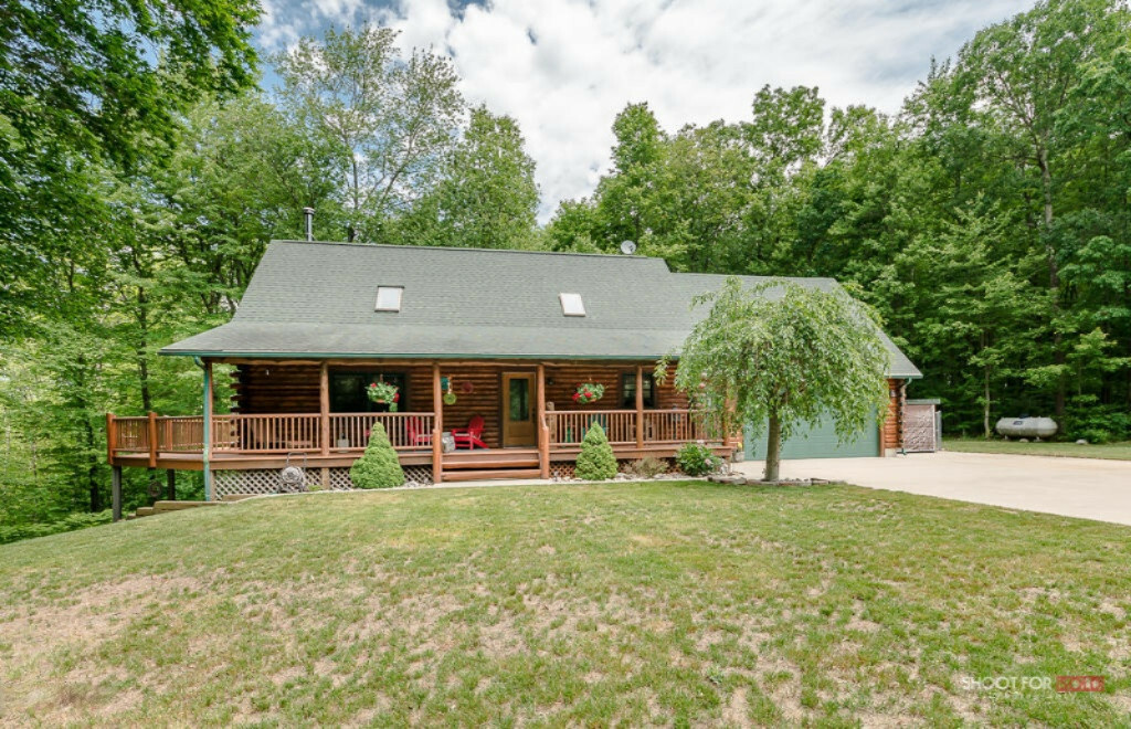 Property Photo:  4487 Maple Island Road  MI 49451 