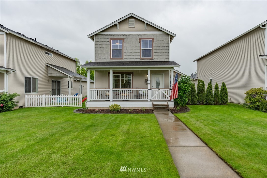 Property Photo: 1170 Ash Street WA 98264