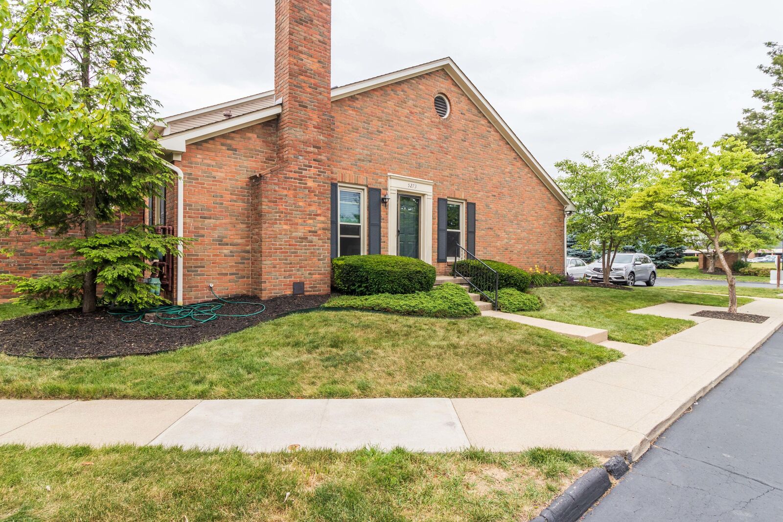 Property Photo:  5273 Meadowknoll Lane  OH 43220 