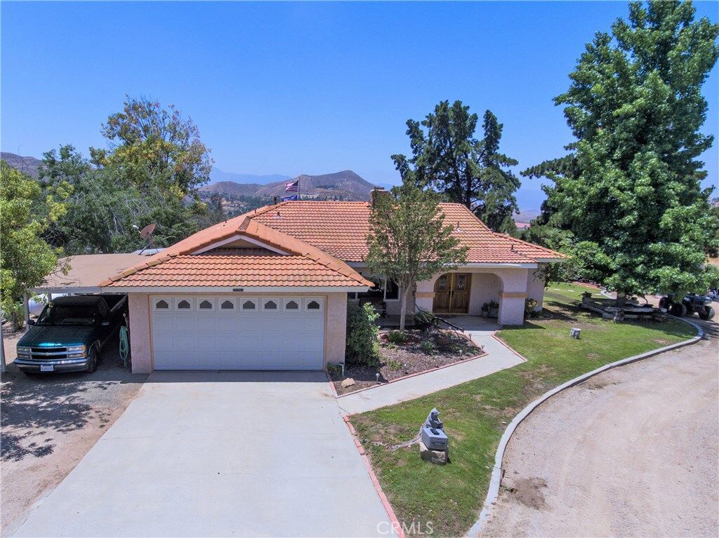 Property Photo: 21251 Onaknoll Drive CA 92570