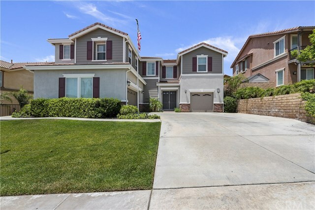 Property Photo:  4822 Thornbush Way  CA 92336 