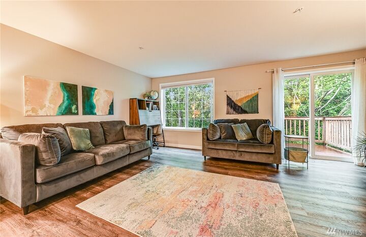 Property Photo: 13629 26th Place W B-104 WA 98087