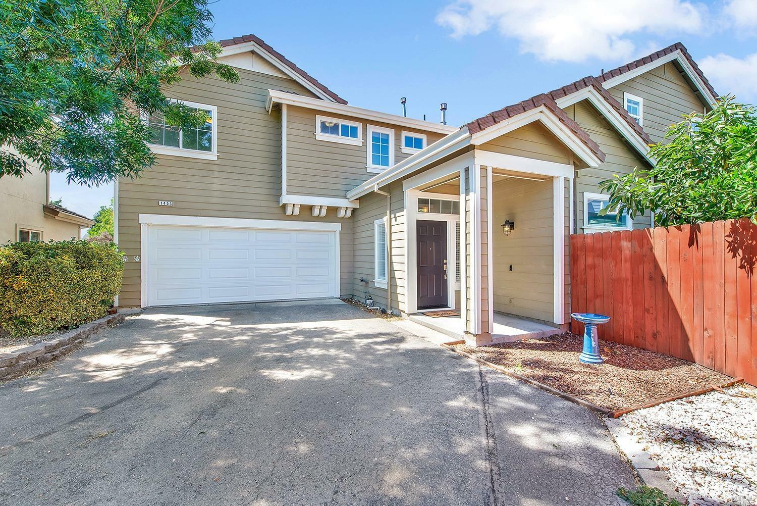 Property Photo:  1453 Woodside Circle  CA 94954 