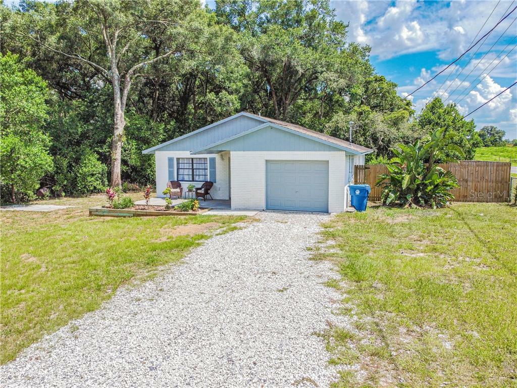 Property Photo:  33242 Pennsylvania Avenue  FL 33523 