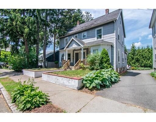 Property Photo:  142 Lynde St 142  MA 02176 