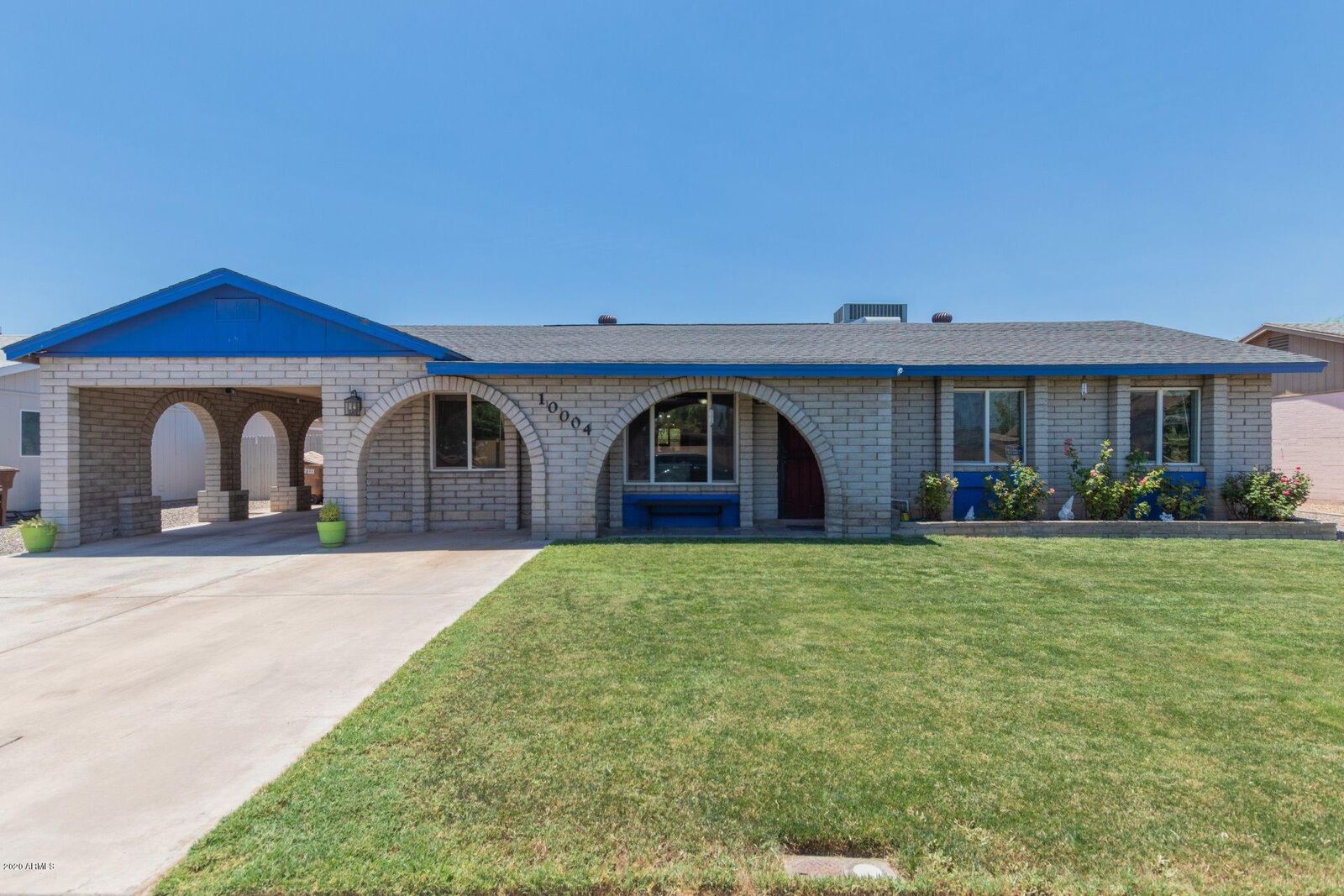 Property Photo: 10004 N 73rd Avenue AZ 85345
