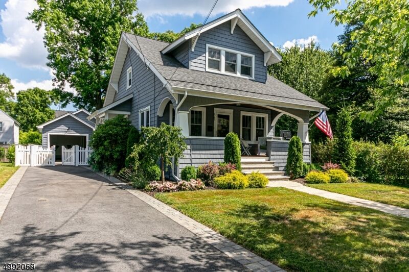 Property Photo: 565 1st St NJ 07090