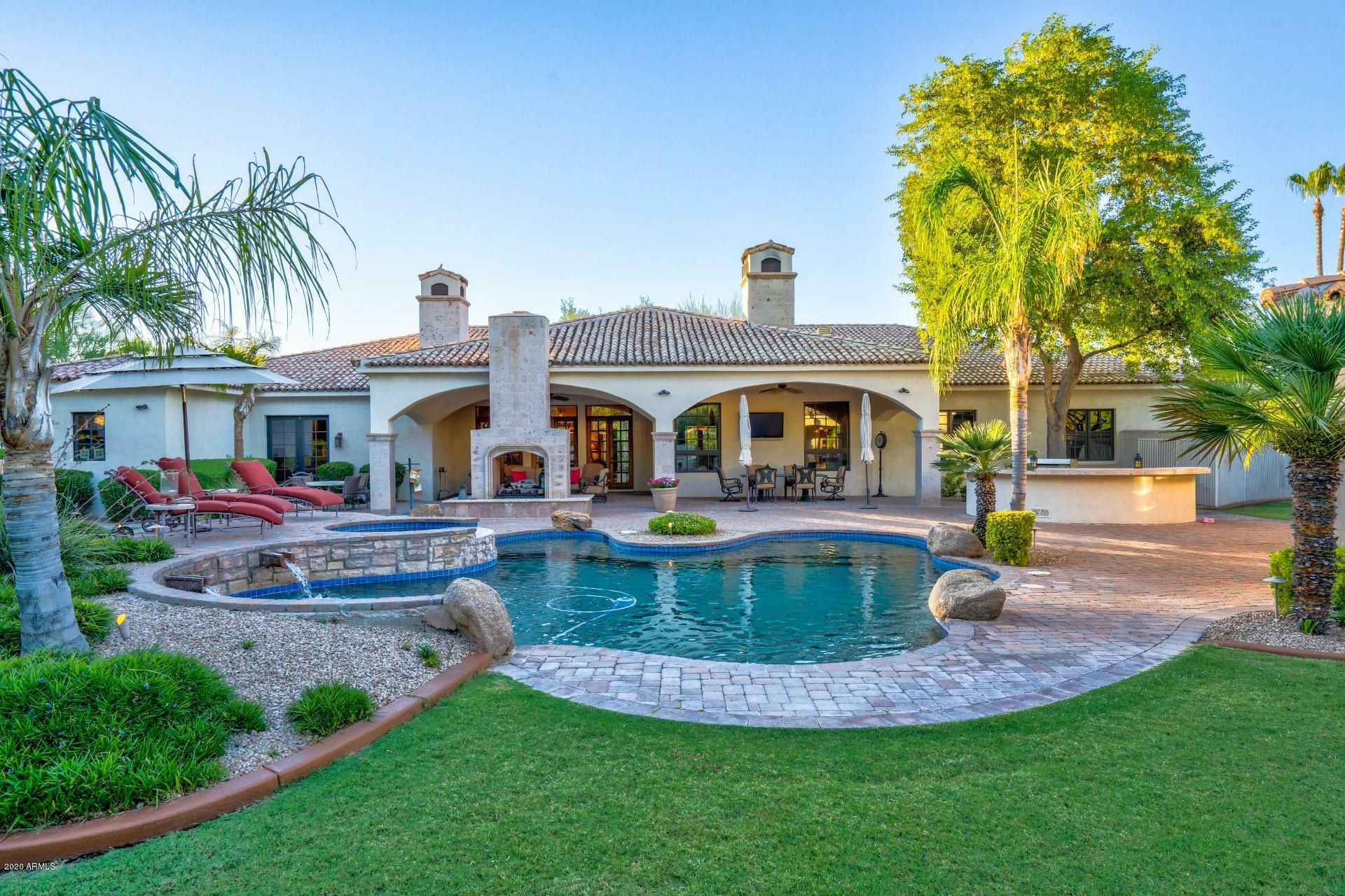 Property Photo:  6505 E Maverick Road  AZ 85253 