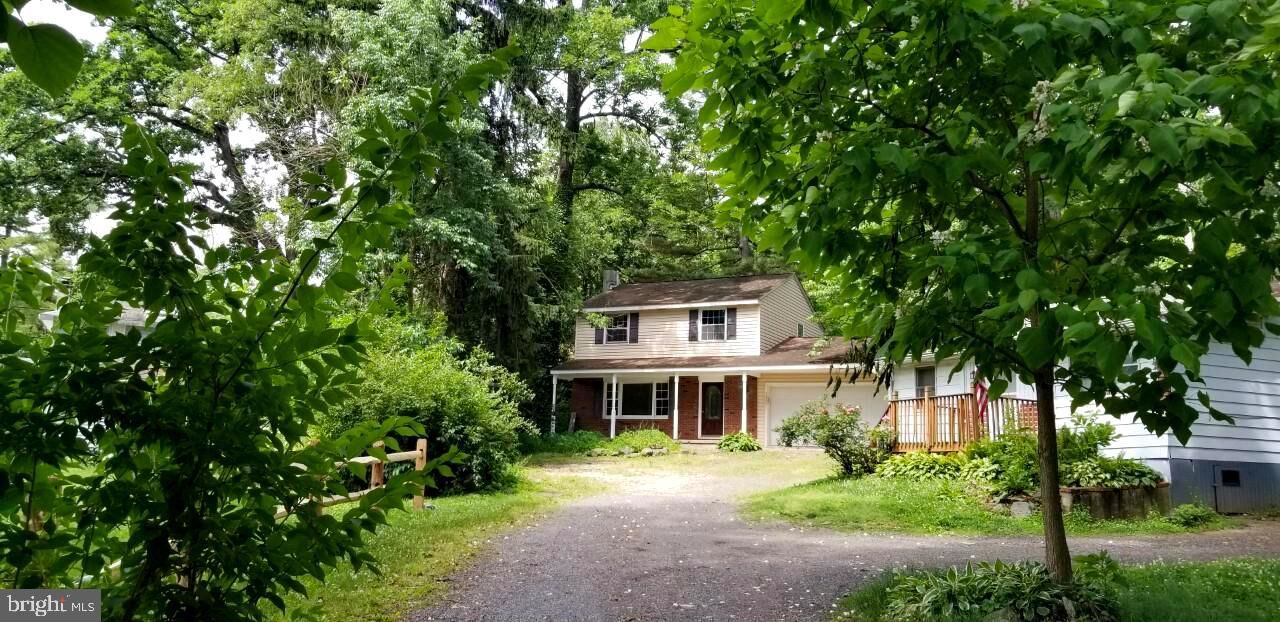 Property Photo: 1267 Ringing Rocks Park PA 19464