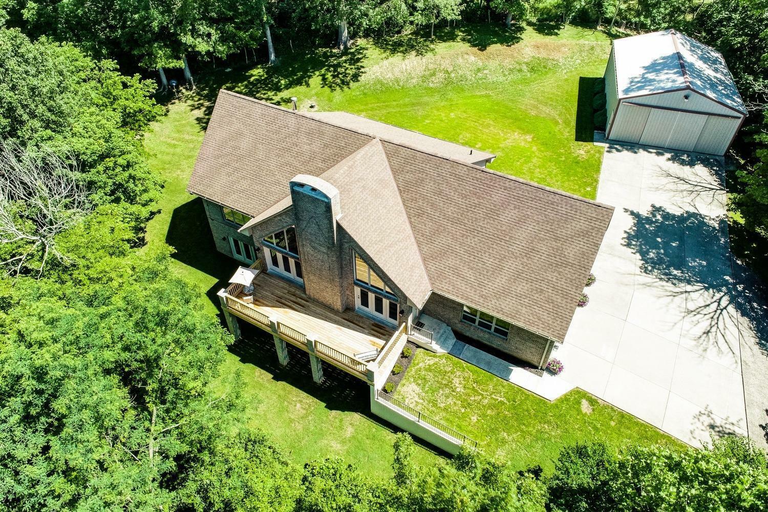 Property Photo:  5103 Sleepy Hollow Rd  IN 47016 