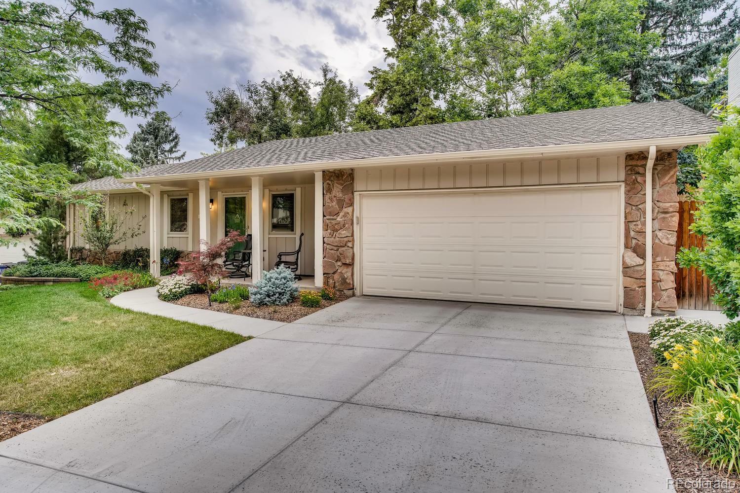 Property Photo: 4765 S Xanthia Street CO 80237