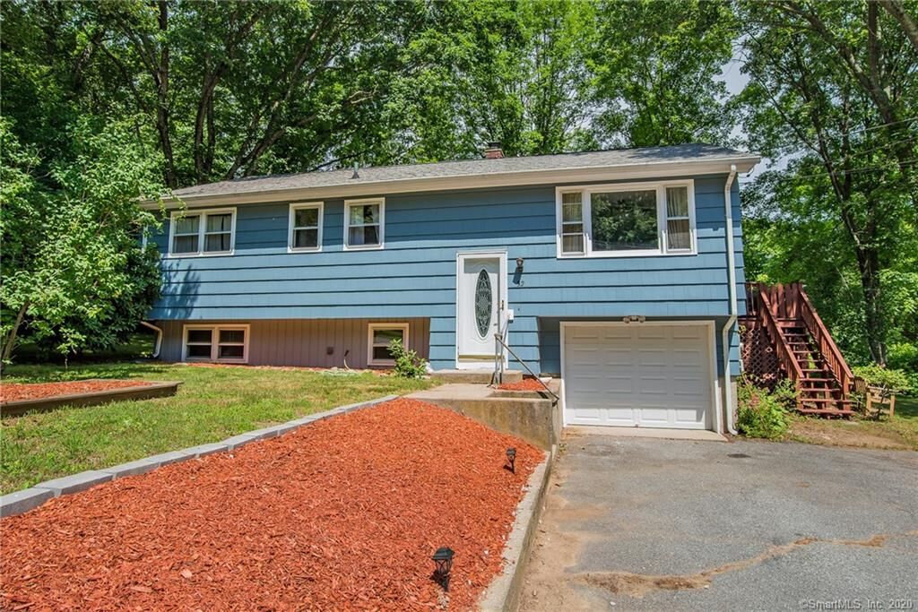 Property Photo:  32 Bergman Drive  CT 06382