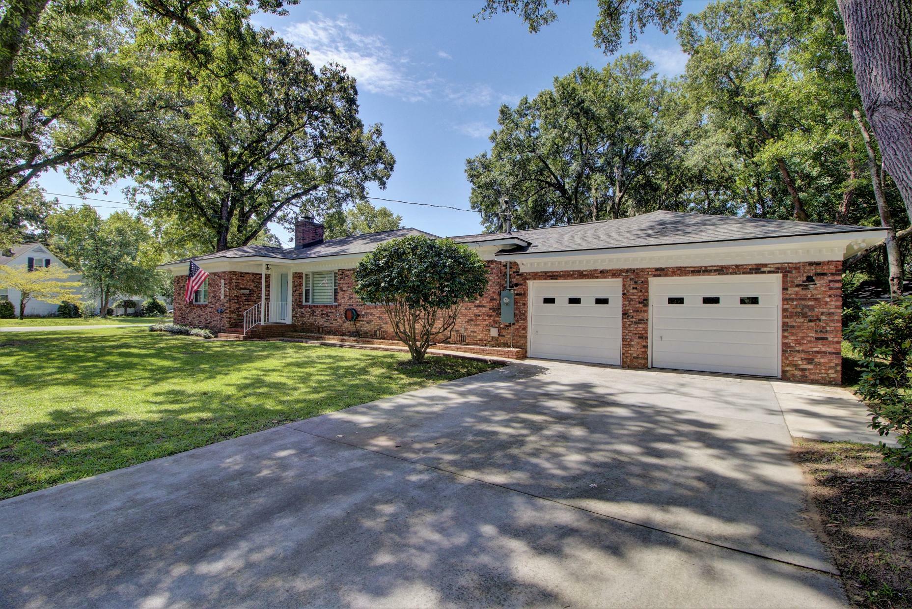 Property Photo:  1219 South Boulevard  SC 29405 