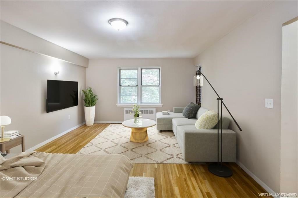 Property Photo:  245 Bronx River Road 6A  NY 10704 