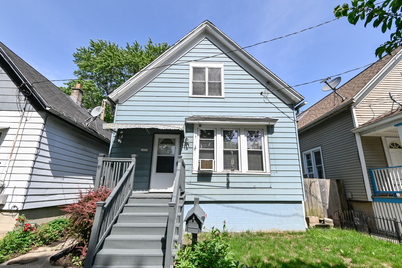 Property Photo:  1439 S Comstock Ave  WI 53204 