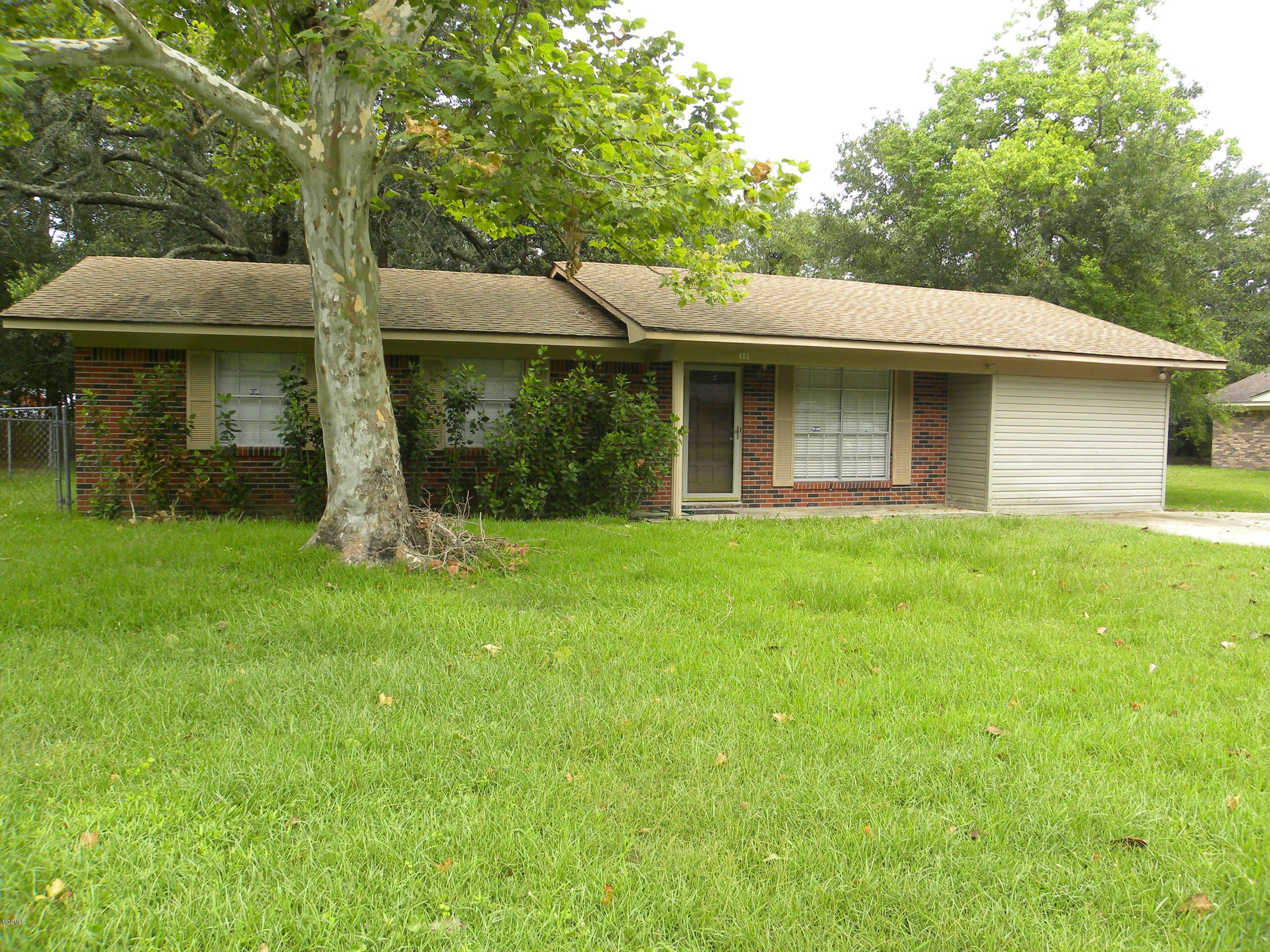 Property Photo: 121 Arbor Vista Drive MS 39564