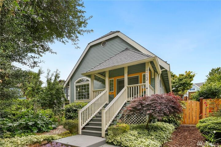 713  22nd Avenue  Seattle WA 98122 photo