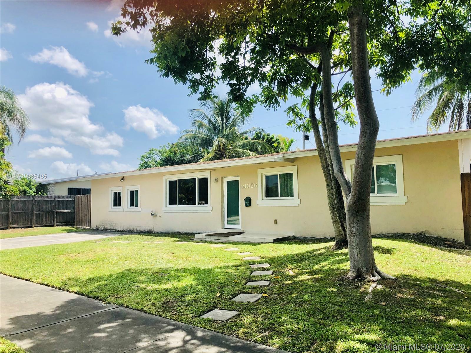 Property Photo:  21025 Condado Rd  FL 33189 