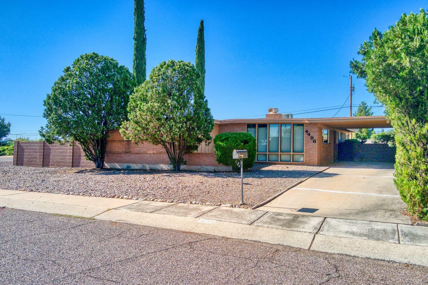 Property Photo: 4496 Pine Place AZ 85635