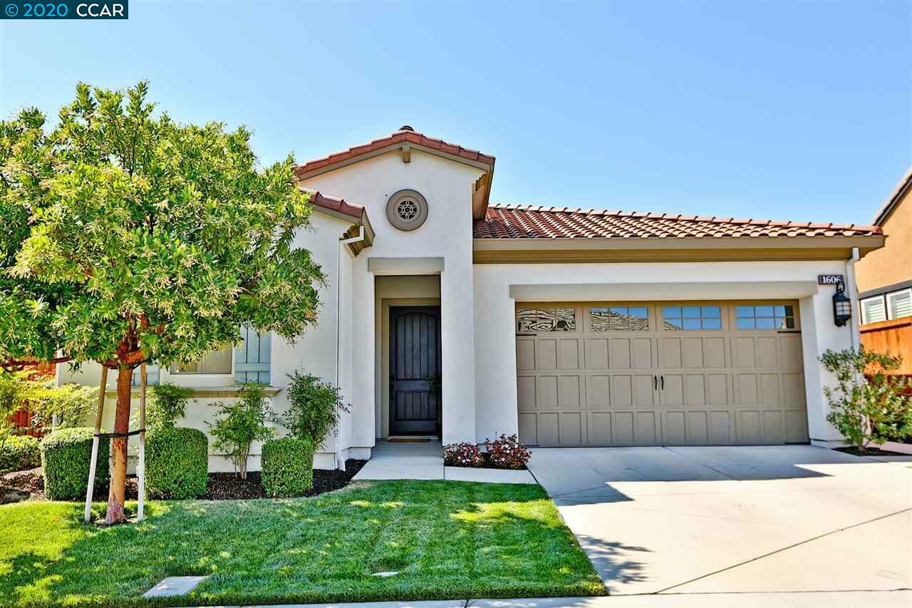 Property Photo: 1606 Frascati Way CA 94513-5276