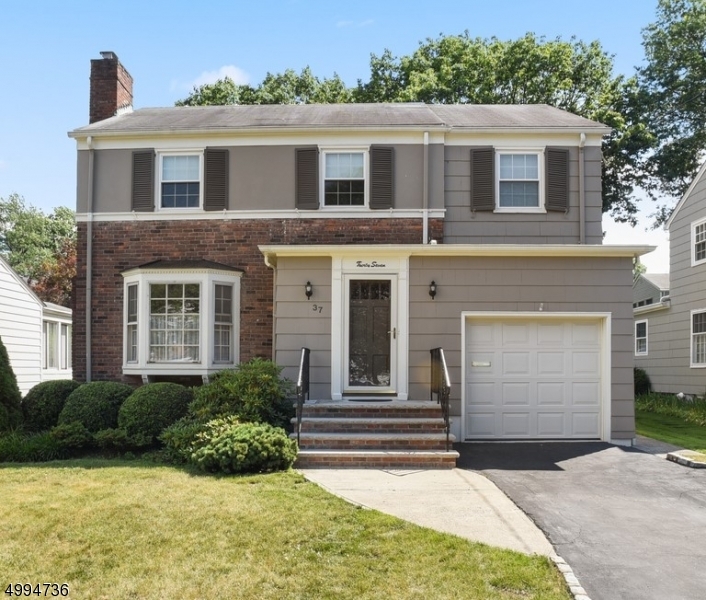 Property Photo: 37 Tower Dr NJ 07081