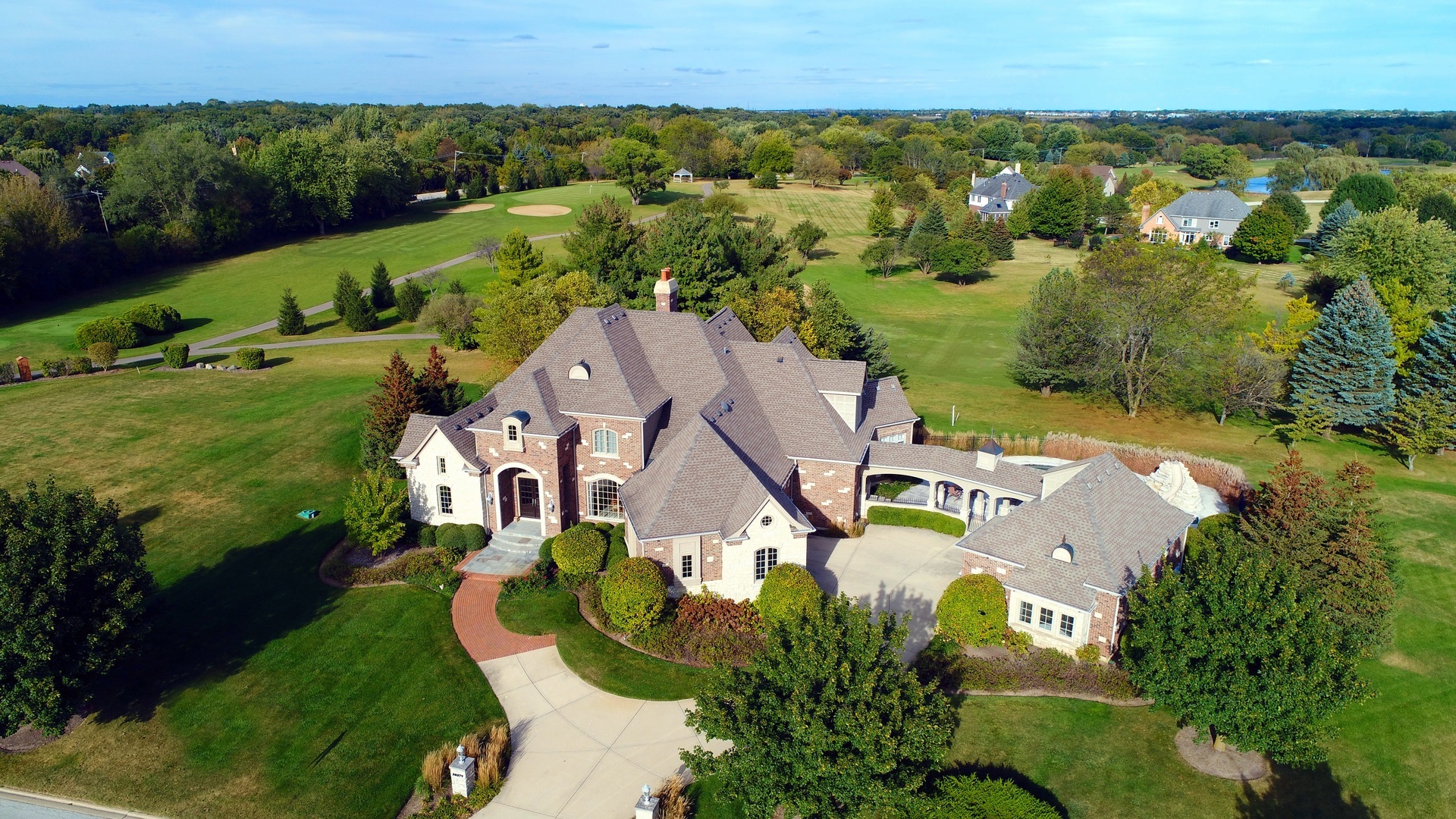 Property Photo: 5N879 Fairway Drive IL 60175
