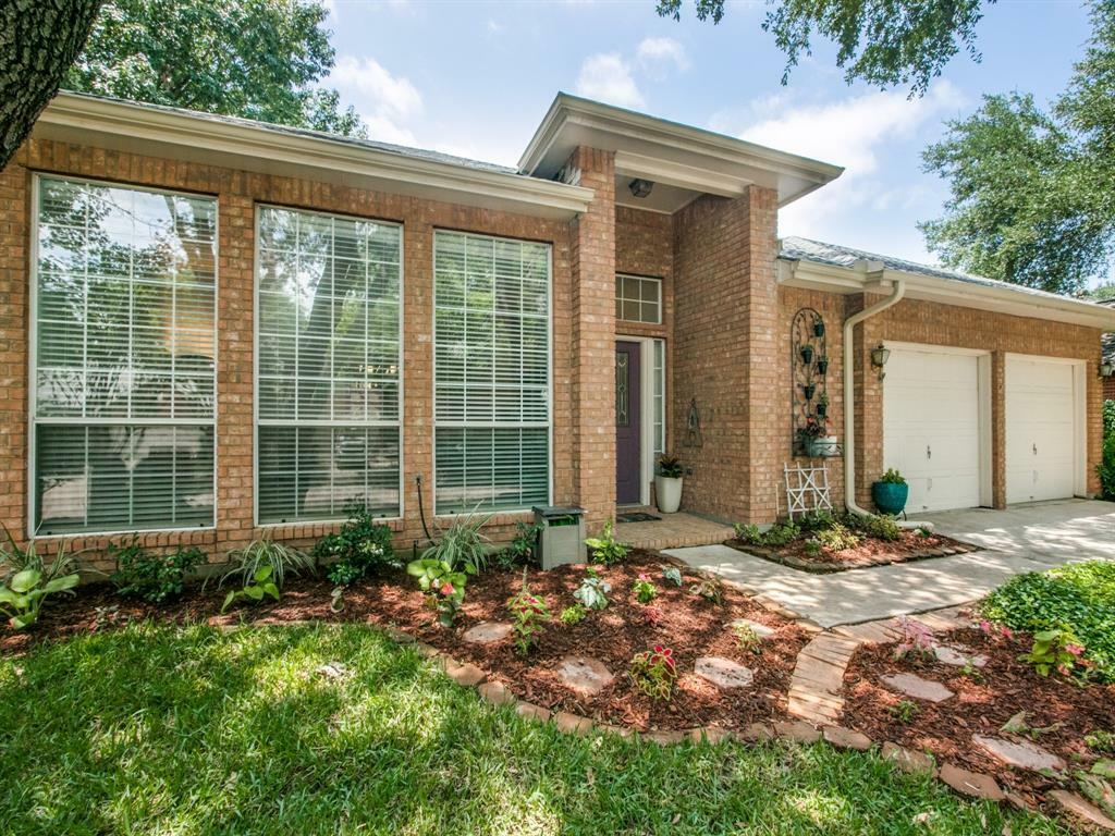 Property Photo:  2905 Trailwood Lane  TX 75028 