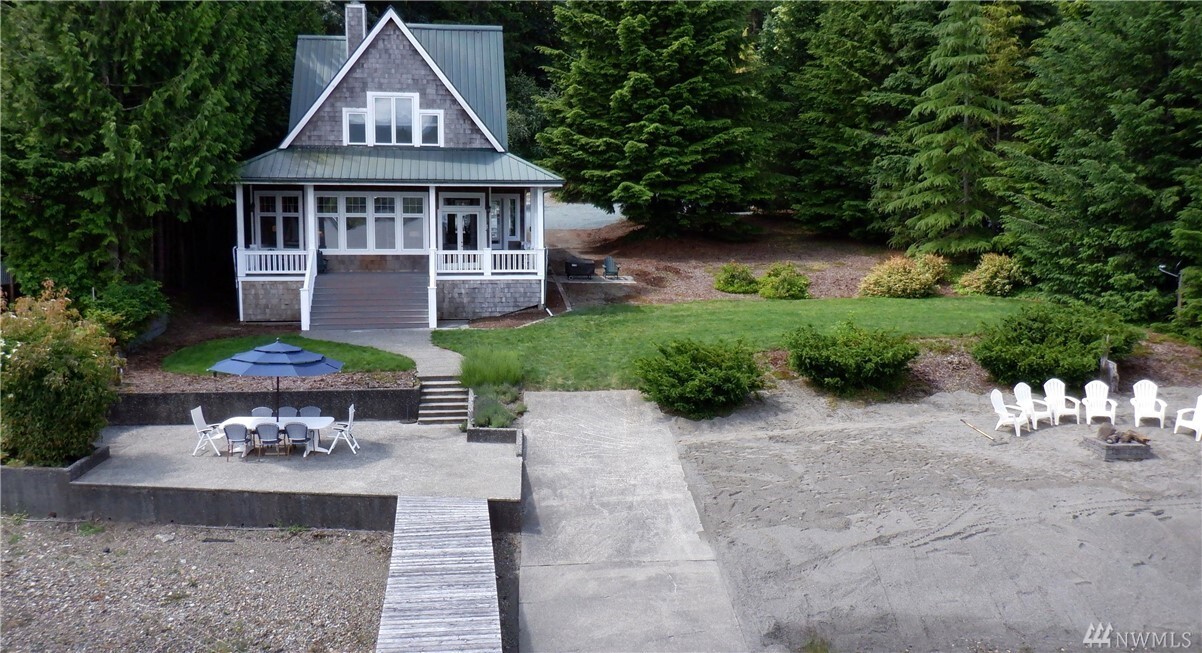 Property Photo: 33185 South Shore Drive WA 98274